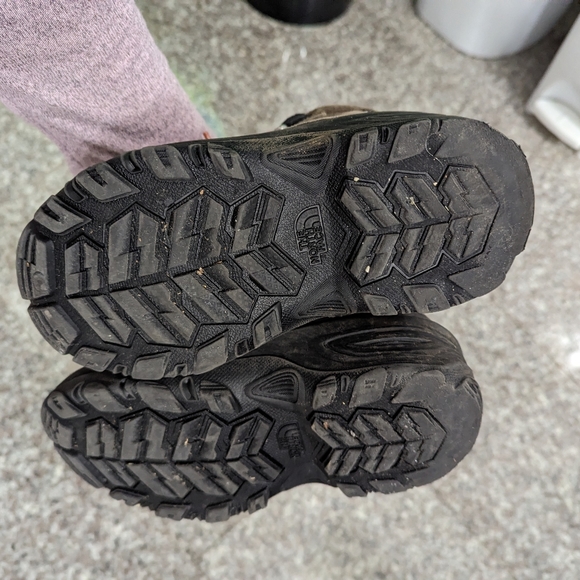 The North Face waterproof kids lined hiking boots - Picture 6 of 8